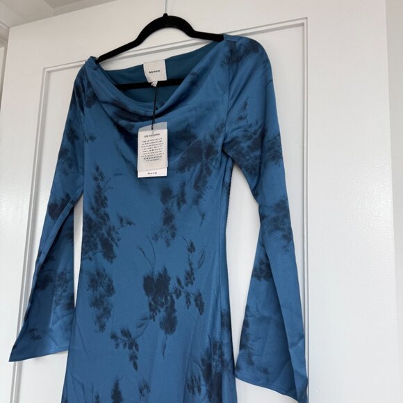 NWT Reformation Ciana Satin Maxi Dress Sz 8 In Fantasy Blue Floral Long - Picture 3 of 9